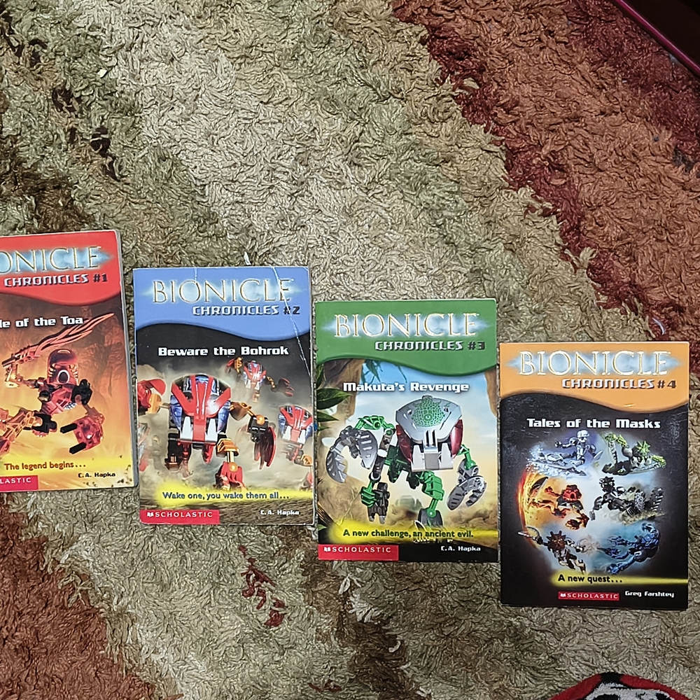 Scholastic Bionicle Chronicles Vibrant Book Set